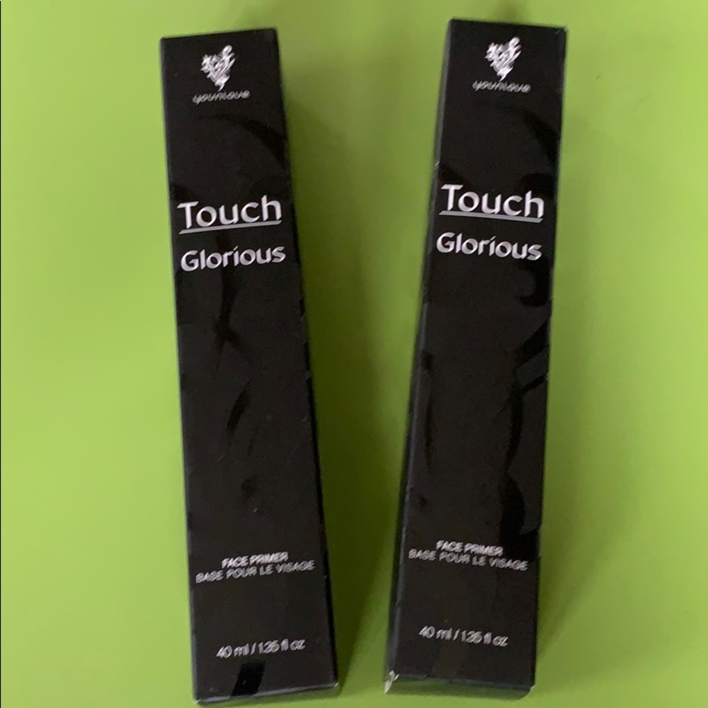 Younique Glorious Face Primer